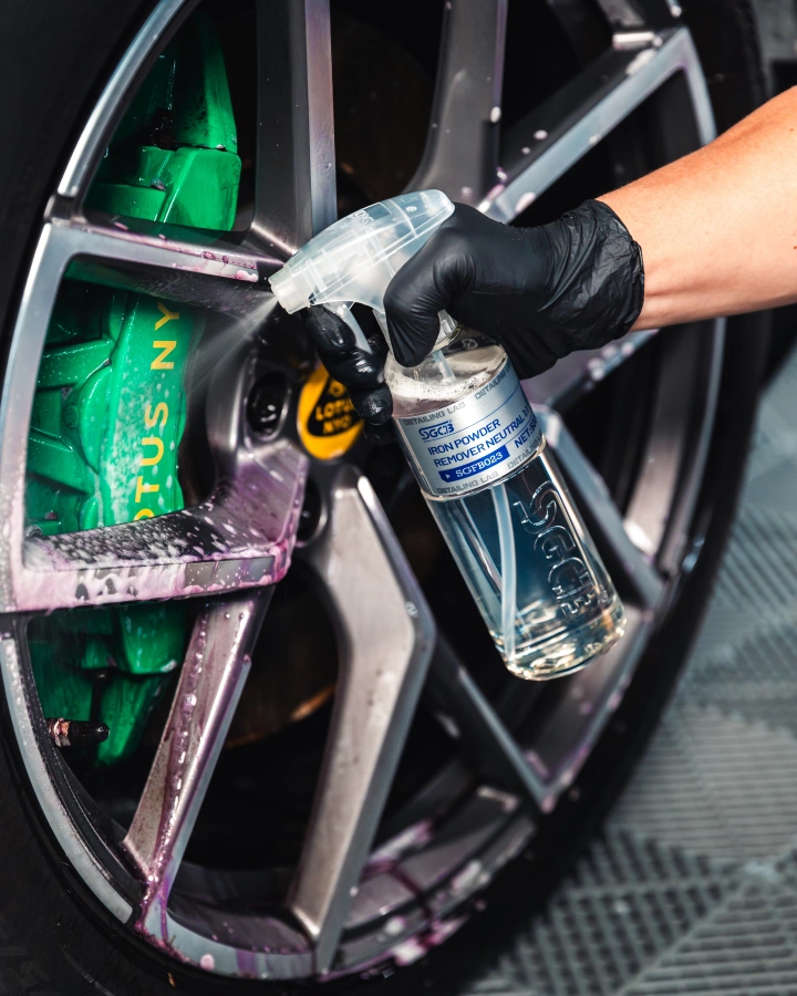 SGCB Очиститель от металлической пыли 500ml Iron Powder Remover, удаление загрязнений с поверхности